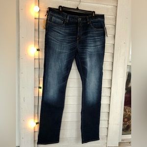 BNWT “Ash” Slim Straight Buffalo by David Bitton Jeans